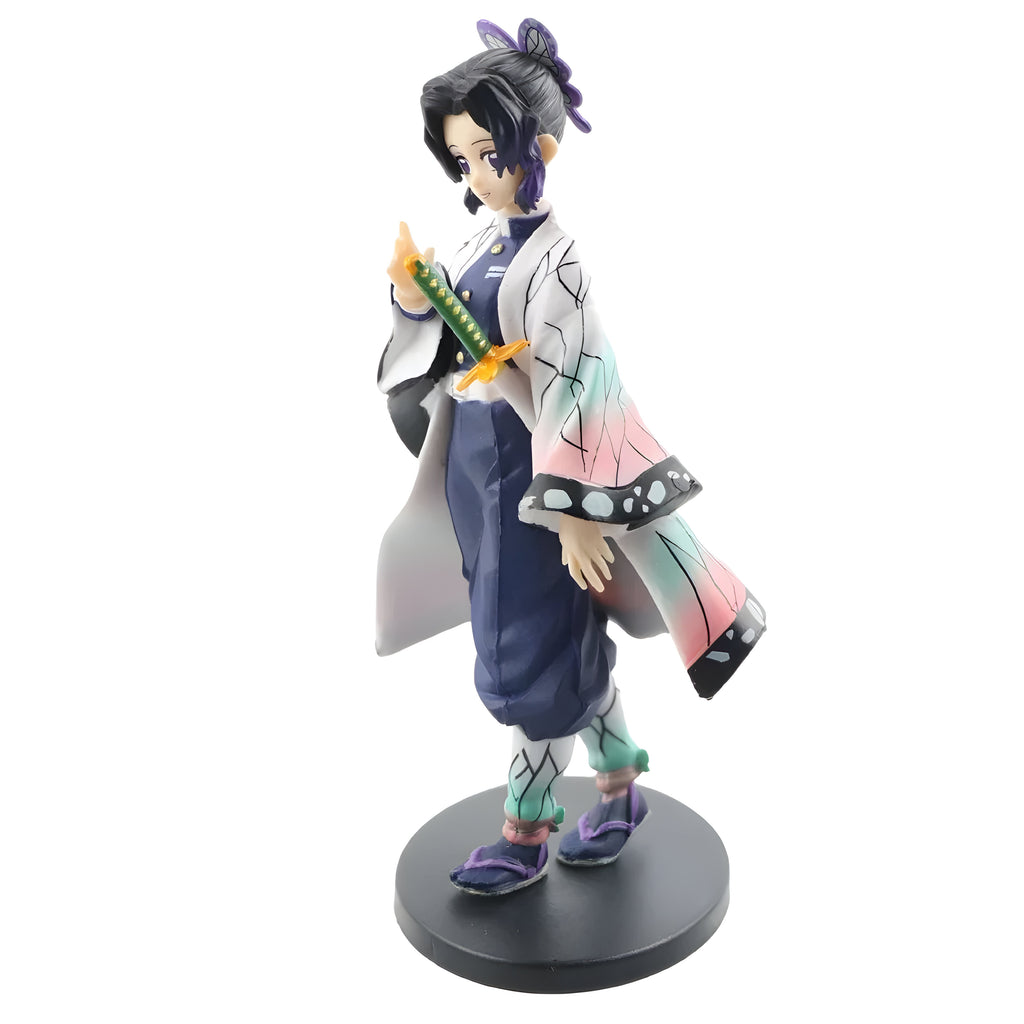 Figurine Shinobu Kocho Demon Slayer avec armure noire et blanche ornée