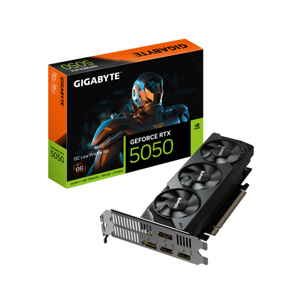 Carte graphique Gigabyte GeForce RTX 5050 OC Low Profile 8 Go, vue de trois quarts, triple ventilateur format low profile