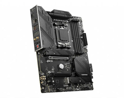 Carte mère MSI MAG B650 TOMAHAWK WIFI noire au design angulaire