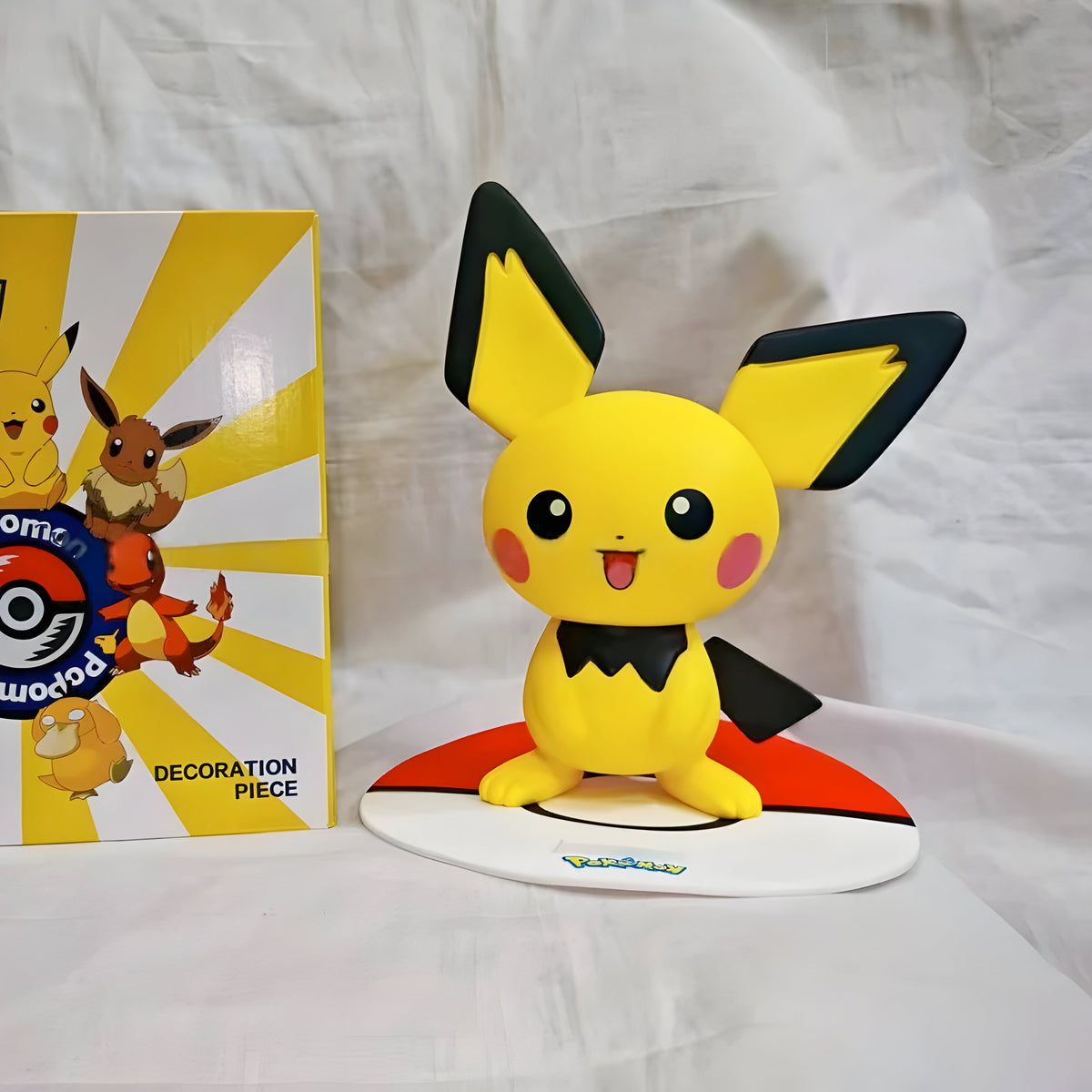 Figurine Pokemon - Pichu - 20 à 25 cm image 0