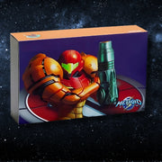 Boîte figurine Metroid Fusion GBA LCD : Samus Aran en armure rouge/or tenue verte cosmique