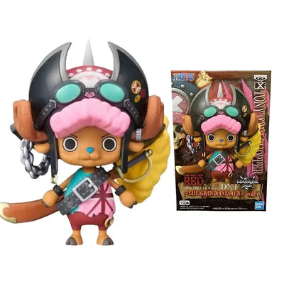 Figurine One Piece Chopper Film Red casque noir lunette turquoise fourrure rose