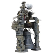 Figurine détaillée Altaïr Ibn-La Ahad Assassin’s Creed 28cm escaladant arche