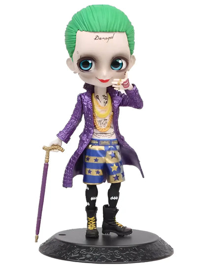 Figurine Joker DC Comics aux cheveux verts et manteau violet texturé