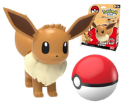 Figurine Pokémon Evoli beige et crème avec oreilles marron et Poké Ball rouge et blanche