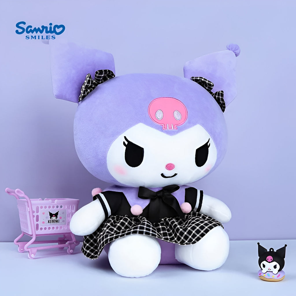 Peluche kuromi -30 cm - Tenue en roble à carreaux noirs image 0