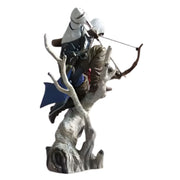 Figurine Connor Assassin’s Creed archer encapuchonné 28 cm sur branche