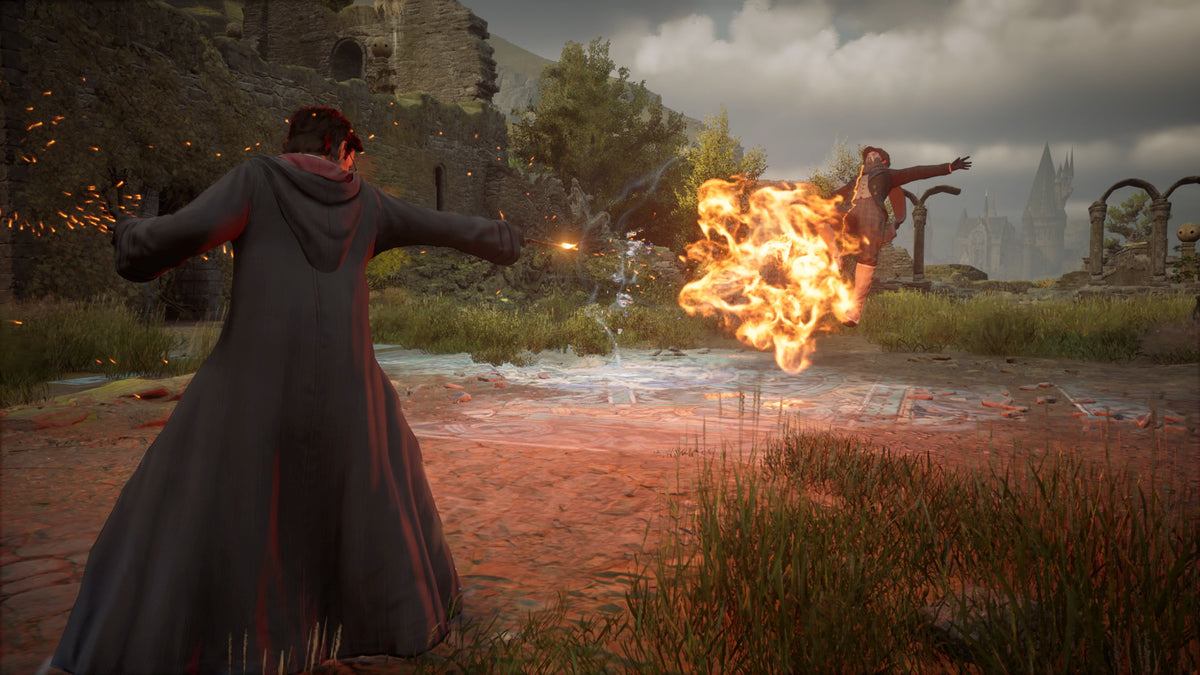 Duel de sorciers avec une boule de feu dans Hogwarts Legacy sur Nintendo Switch 2