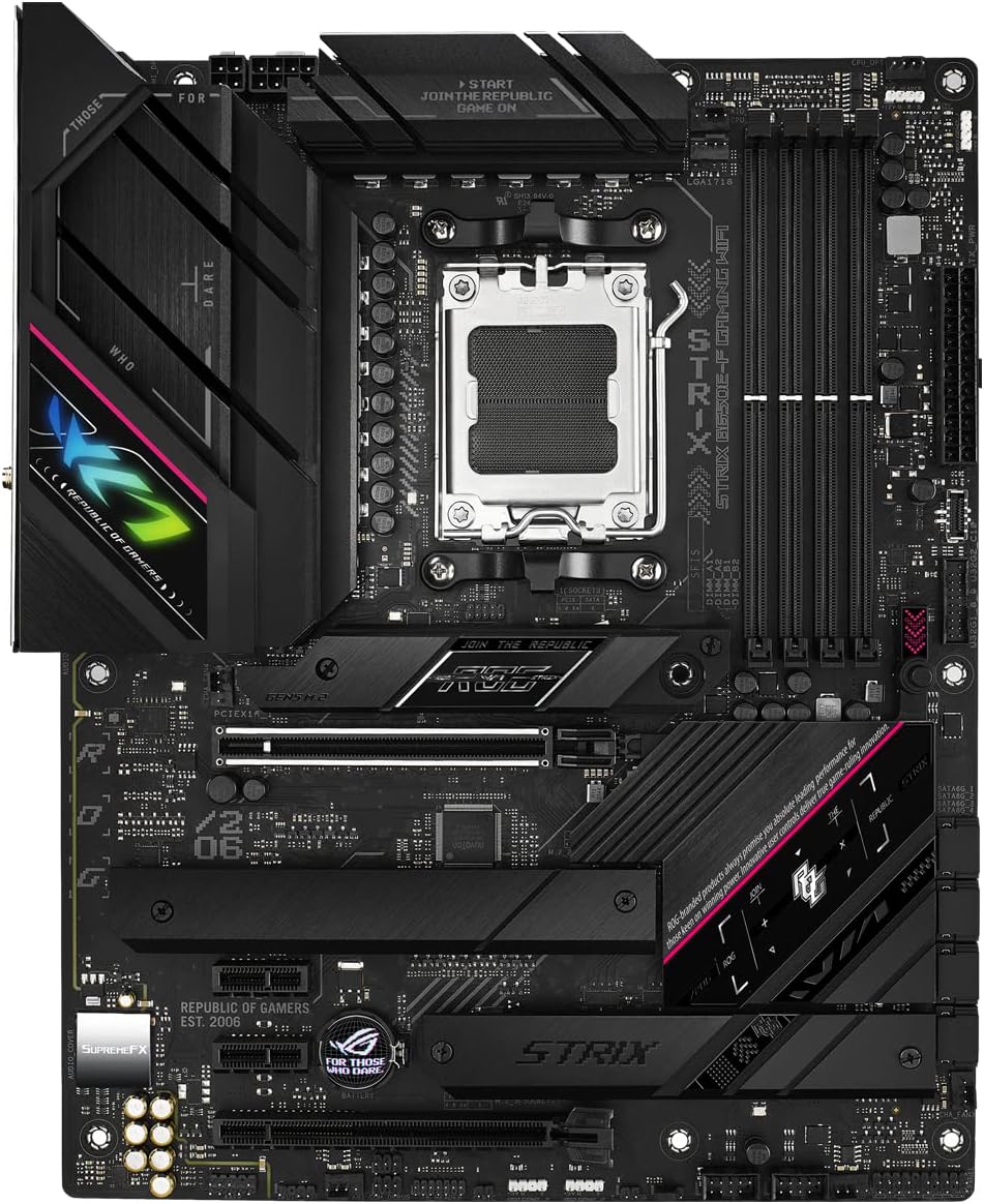 Carte mère noire ASUS ROG Strix B650E-F Gaming WiFi avec RGB et socket CPU argenté