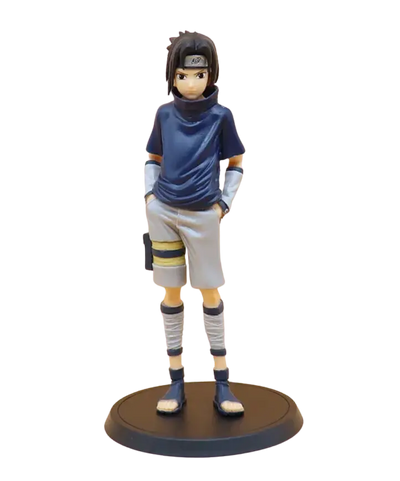 Figurine Naruto Sasuke Uchiha bleu et gris, pose debout sur socle circulaire