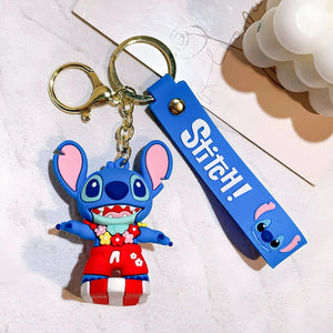 Porte clés Stitch faisant du surf