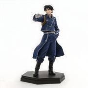 Figurine Roy Mustang Fullmetal Alchemist en uniforme bleu sur base hexagonale noire 17 cm