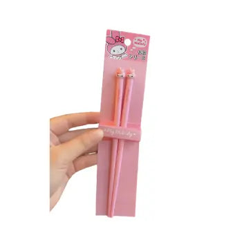 Baguettes My Melody - Accessoire Hello Kitty — dans le même univers que Peluche Hello Kitty Cosplay Ourson blanc - 20 cm