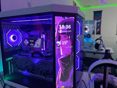 Pass Gaming Room : boîtier PC blanc gaming avec panneau transparent et LED violettes