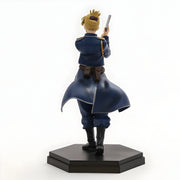 Figurine Riza Hawkeye Fullmetal Alchemist 17 cm en uniforme bleu blond pistolet