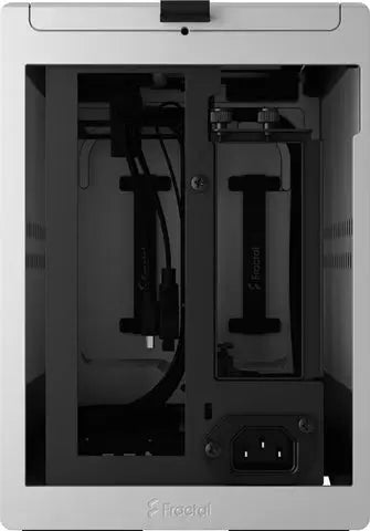 Boîtier PC Fractal Design Terra Silver à cadre argenté fractal minimaliste