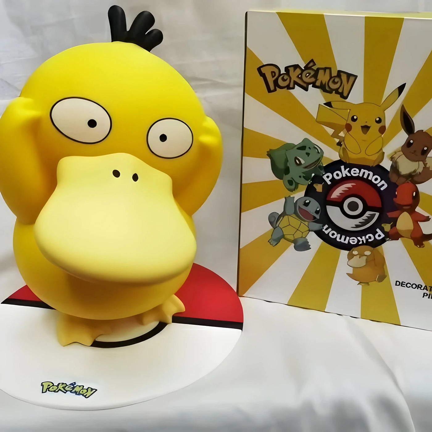 Figurine Pokémon Psyduck jaune en plastique 20-25 cm avec Poké Ball