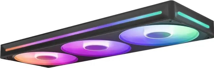 Ventilateur NZXT F360 RGB Core Noir rectangulaire noir avec 3 ventilateurs et LED RGB multicolores
