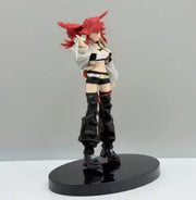 Figurine Gachiakuta Riyo le Faucheur aux ciseaux, rousse en top blanc noir