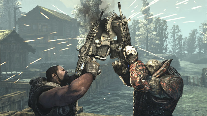 Duel de tronçonneuses entre un soldat COG et un Locuste dans Gears of War 2 sur Xbox 360