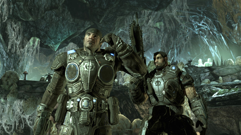 Marcus et Dom dans les galeries des Locustes dans Gears of War 2 sur Xbox 360