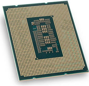 Processeur Intel Core i7-12700KF avec circuit vert et broches dorées