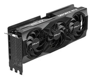 Carte graphique PNY GeForce RTX 5070 Ti triple ventilateur noire design angulaire