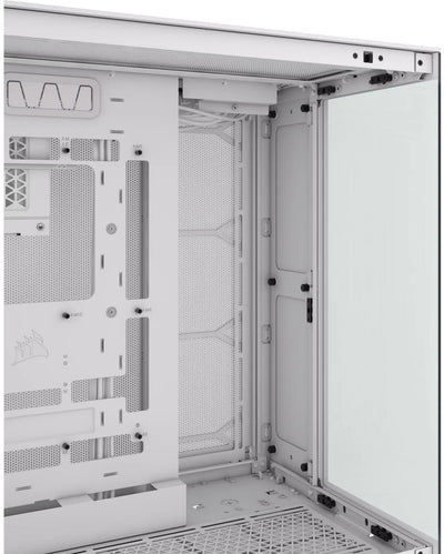Corsair 6500X Blanc, boîtier blanc au design minimaliste avec panneau latéral transparent