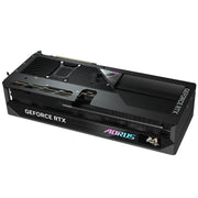 Carte graphique Gigabyte GeForce RTX 5070 Ti AORUS MASTER noire Aorus avec design angulaire et accents RGB lumineux