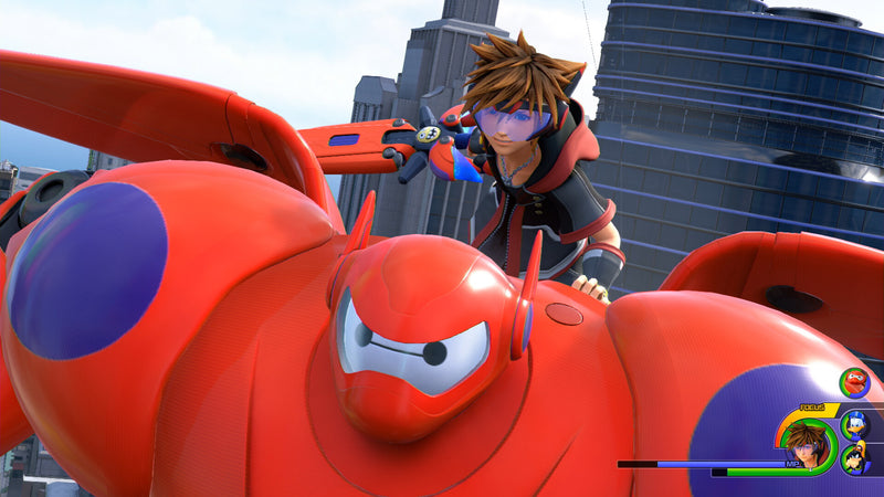 Sora aux côtés de Baymax dans le monde des Nouveaux Héros, Kingdom Hearts III